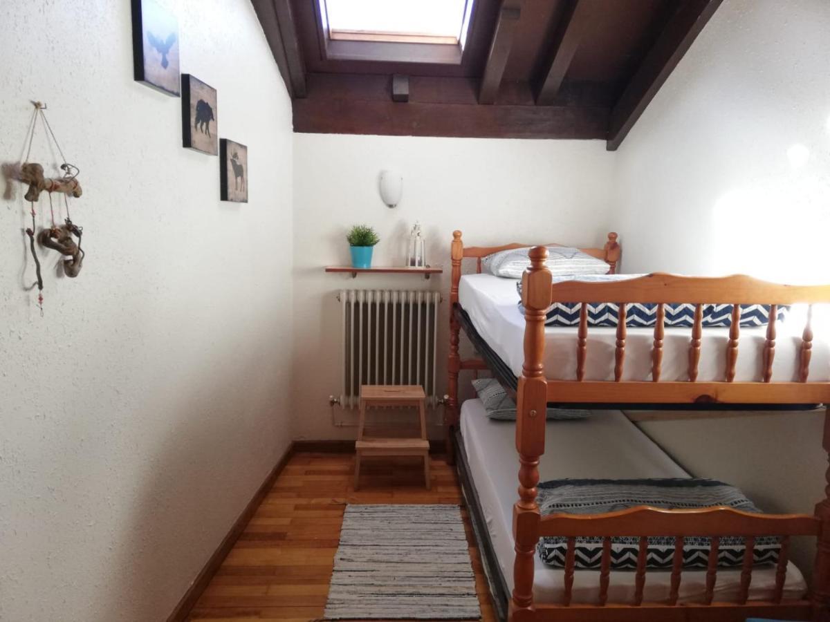 Refugio La Ardilla Real Hostel Posada De Valdeon Εξωτερικό φωτογραφία