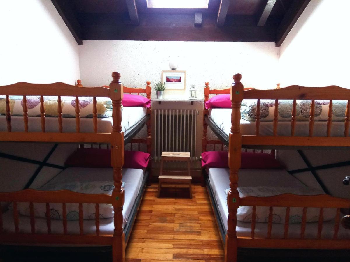 Refugio La Ardilla Real Hostel Posada De Valdeon Εξωτερικό φωτογραφία