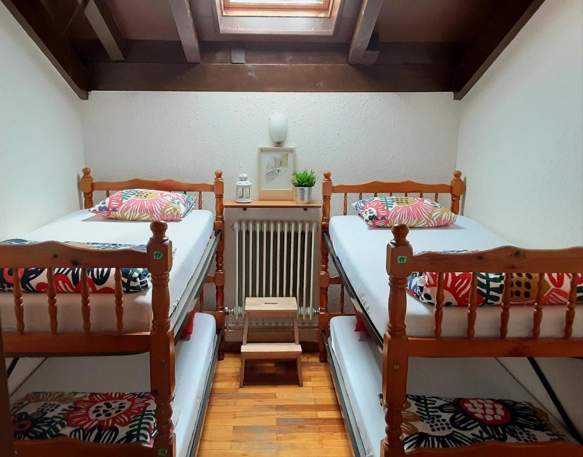 Refugio La Ardilla Real Hostel Posada De Valdeon Εξωτερικό φωτογραφία