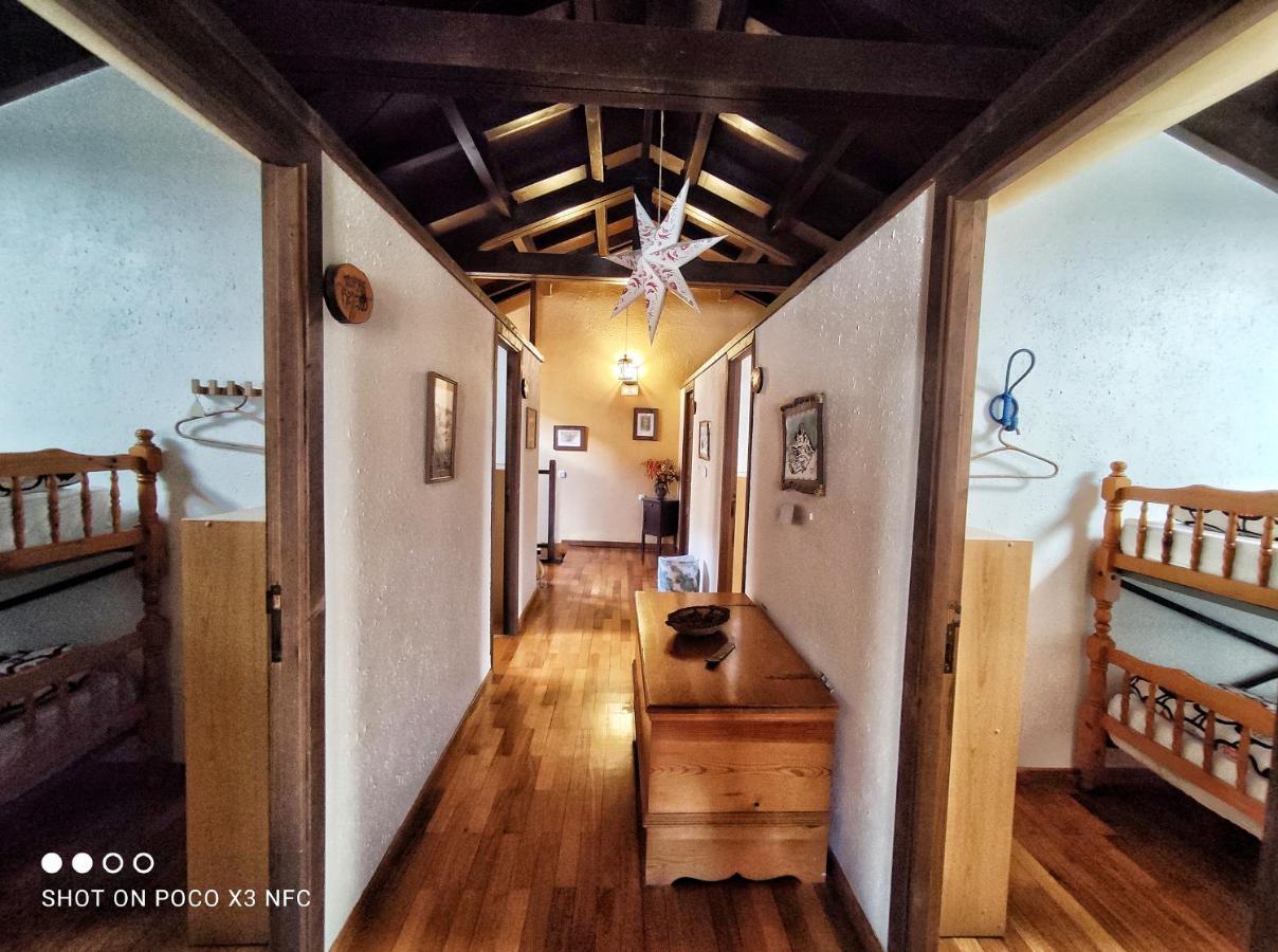 Refugio La Ardilla Real Hostel Posada De Valdeon Εξωτερικό φωτογραφία