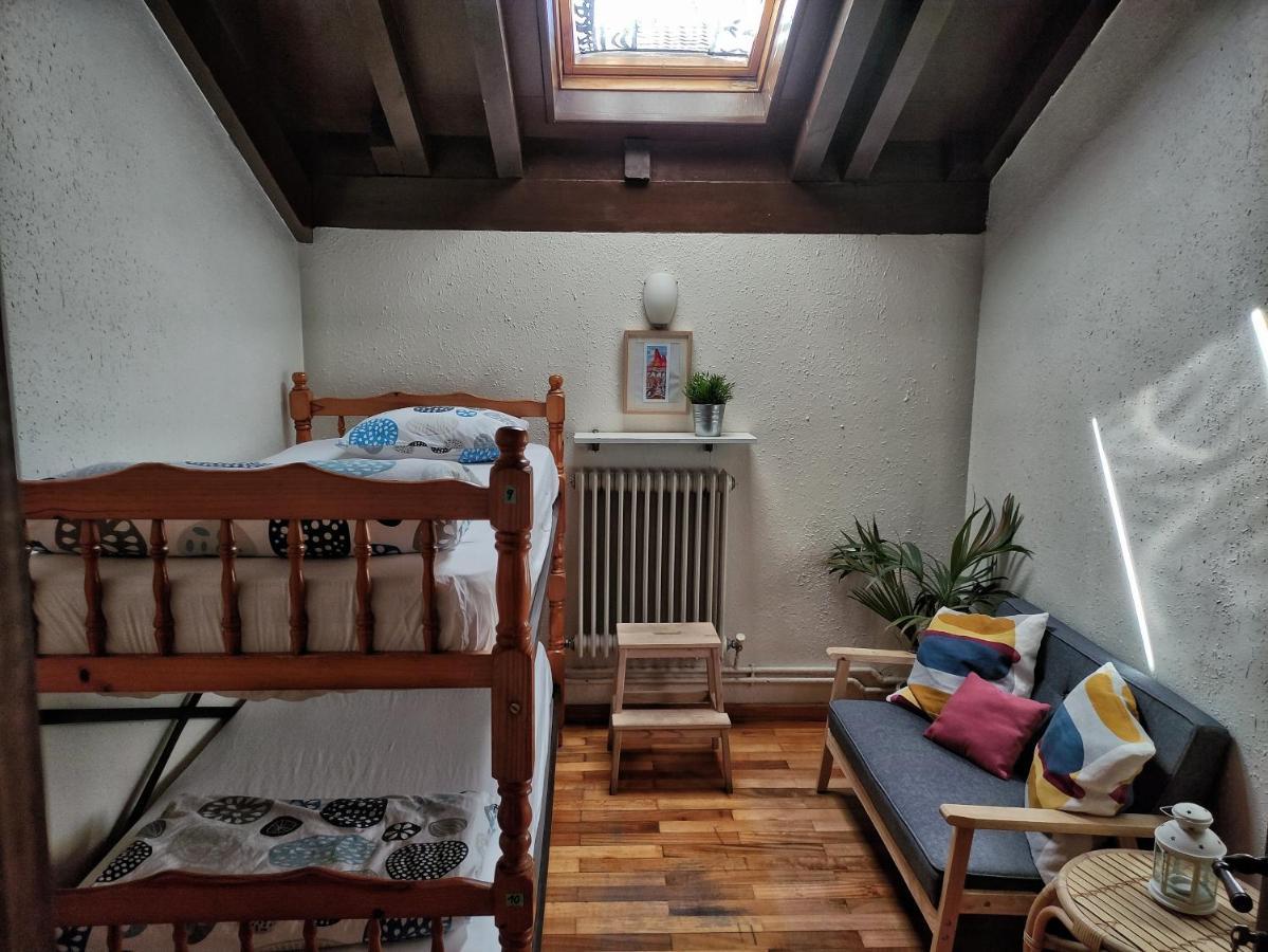 Refugio La Ardilla Real Hostel Posada De Valdeon Εξωτερικό φωτογραφία