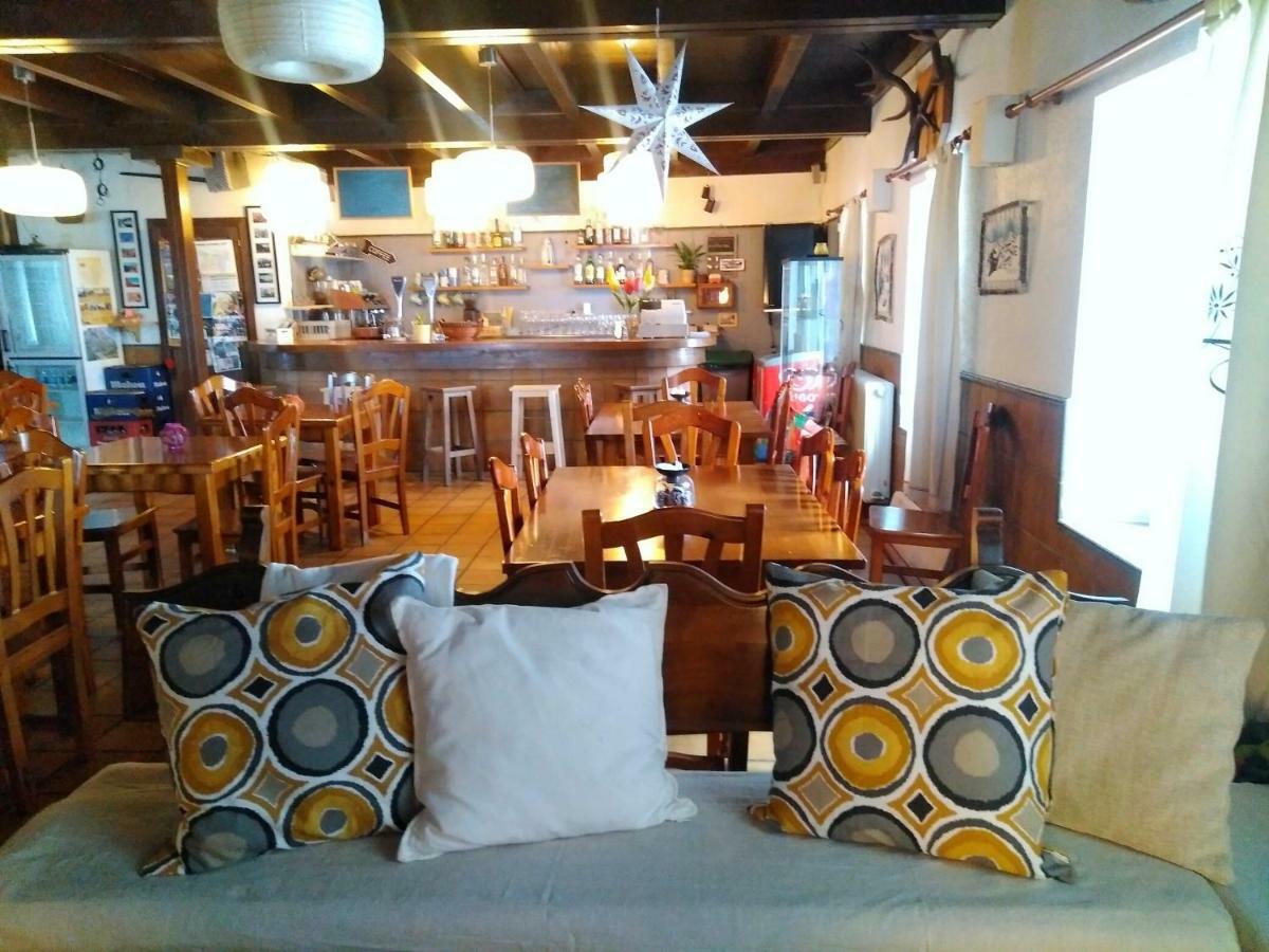 Refugio La Ardilla Real Hostel Posada De Valdeon Εξωτερικό φωτογραφία
