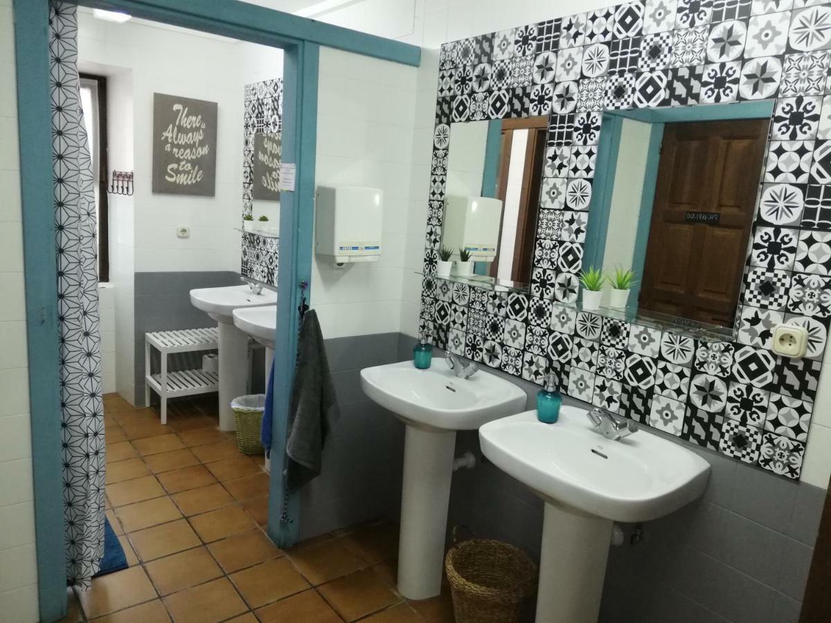 Refugio La Ardilla Real Hostel Posada De Valdeon Εξωτερικό φωτογραφία